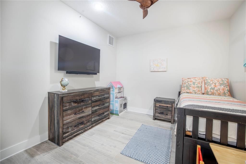 For Rent: $15,000 (4 beds, 2 baths, 2388 Square Feet)
