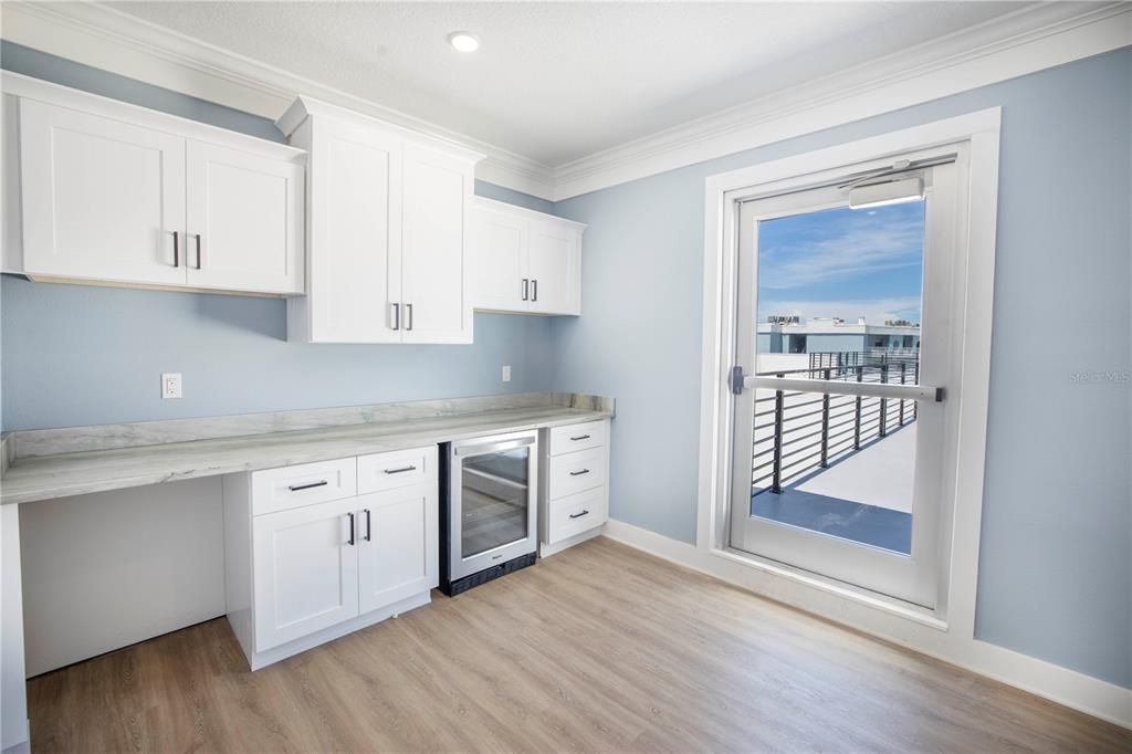 For Rent: $15,000 (4 beds, 2 baths, 2388 Square Feet)