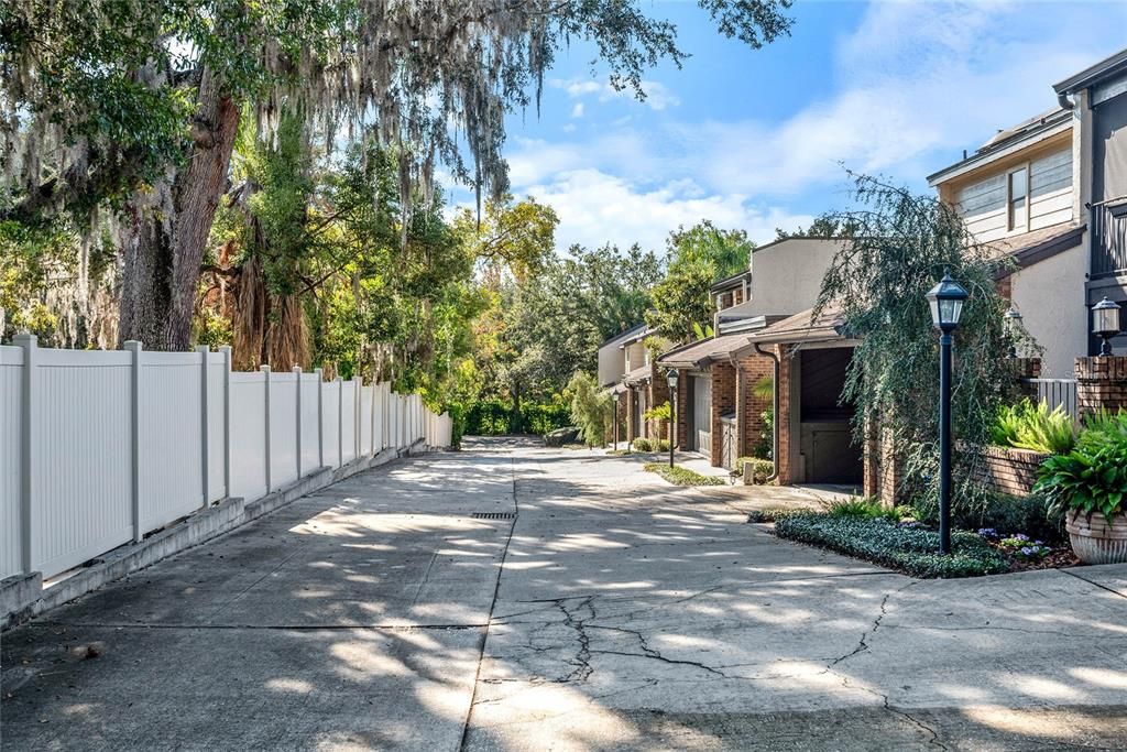 For Sale: $675,000 (3 beds, 3 baths, 2083 Square Feet)