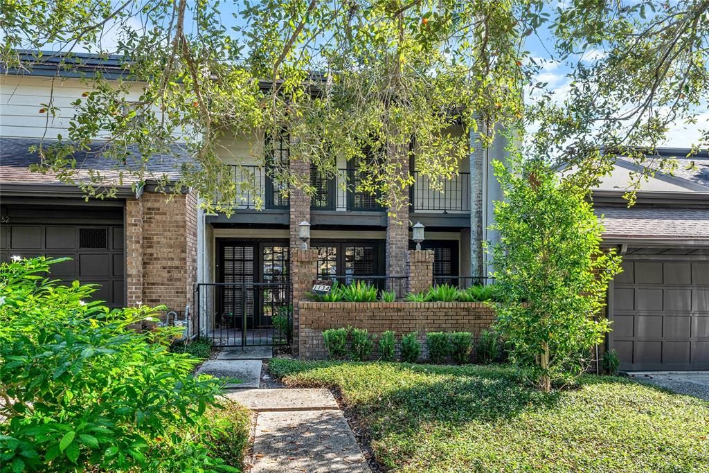 For Sale: $675,000 (3 beds, 3 baths, 2083 Square Feet)