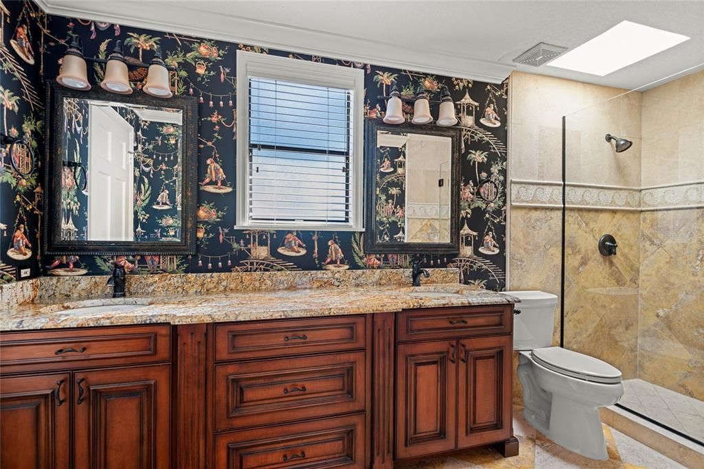 For Sale: $675,000 (3 beds, 3 baths, 2083 Square Feet)