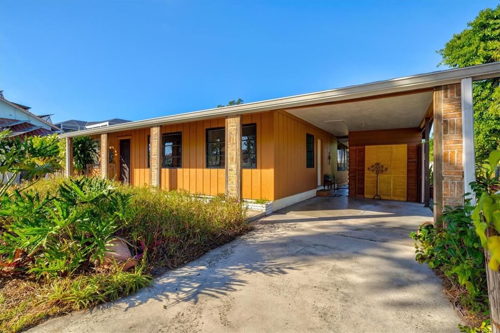 待售: $359,000 (3 贝兹, 1 浴室, 1040 平方英尺)