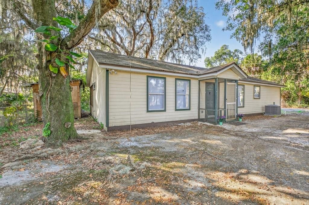 待售: $249,000 (2 贝兹, 2 浴室, 1185 平方英尺)