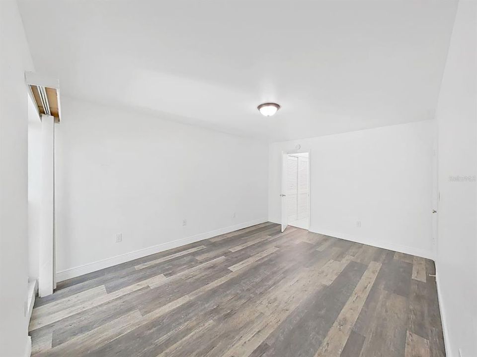 На продажу: $339,900 (2 спален, 2 ванн, 936 Квадратных фут)