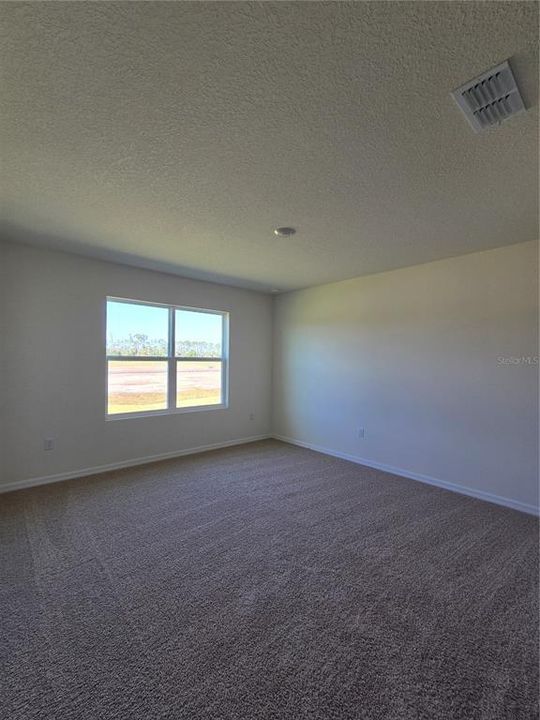 For Sale: $339,990 (3 beds, 2 baths, 1672 Square Feet)