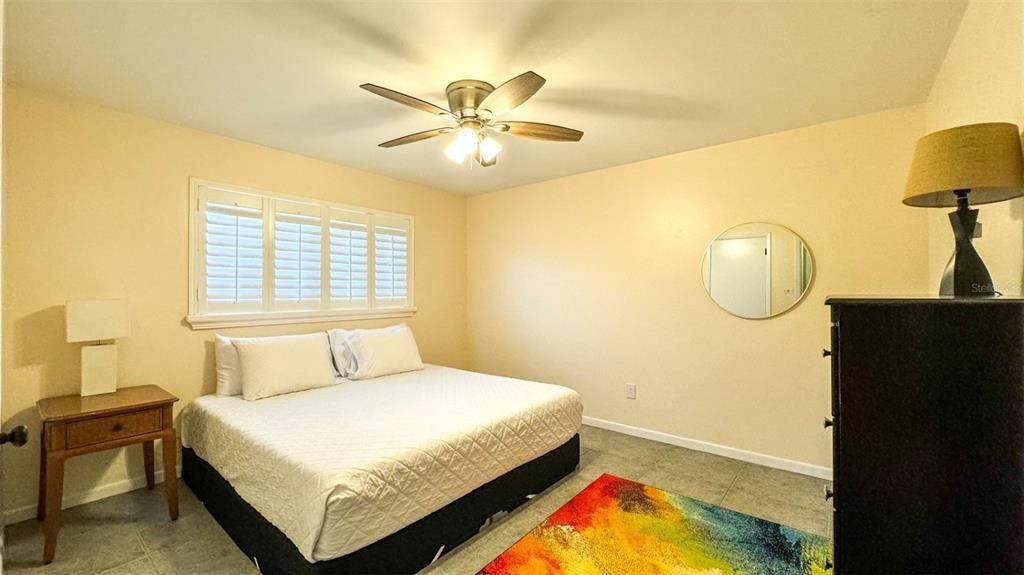 For Rent: $5,500 (3 beds, 2 baths, 2053 Square Feet)