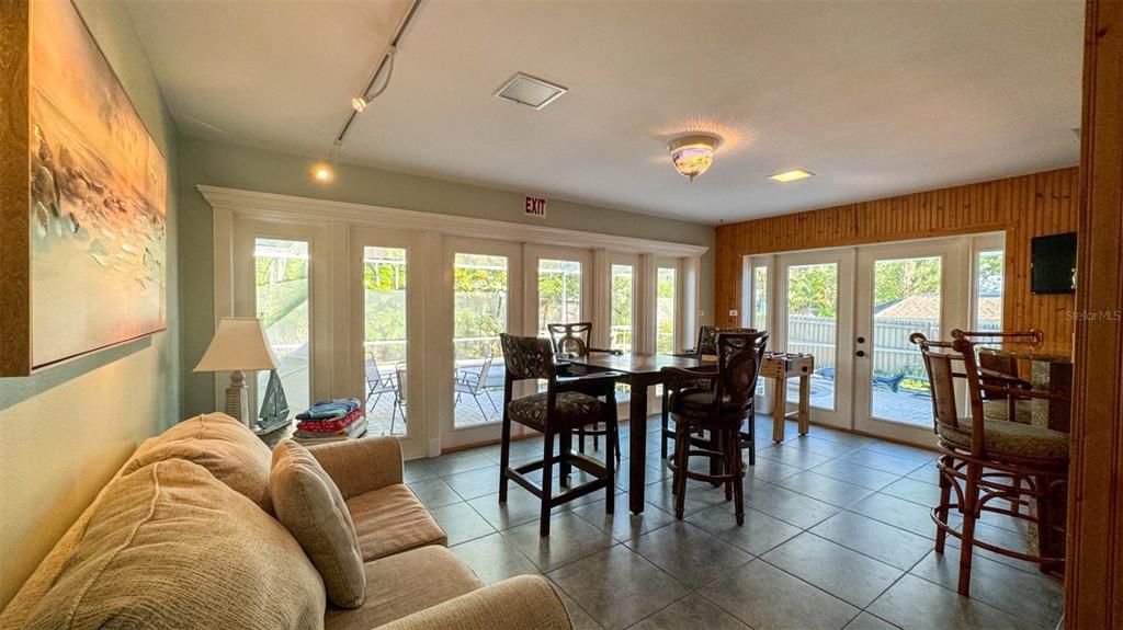 For Rent: $5,500 (3 beds, 2 baths, 2053 Square Feet)