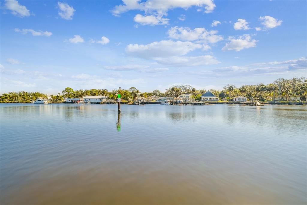 En Venta: $1,625,000 (4 camas, 3 baños, 3672 Pies cuadrados)