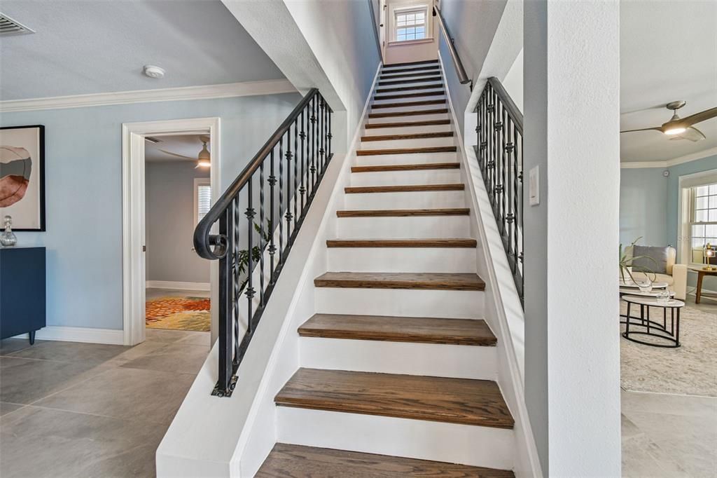 En Venta: $1,625,000 (4 camas, 3 baños, 3672 Pies cuadrados)