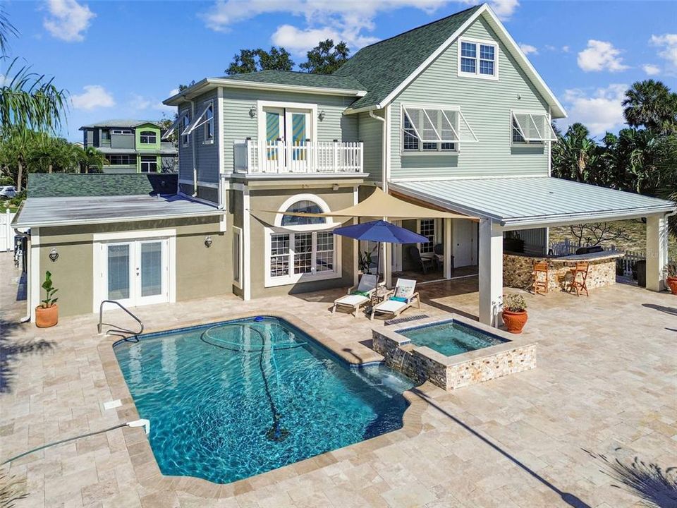 En Venta: $1,625,000 (4 camas, 3 baños, 3672 Pies cuadrados)