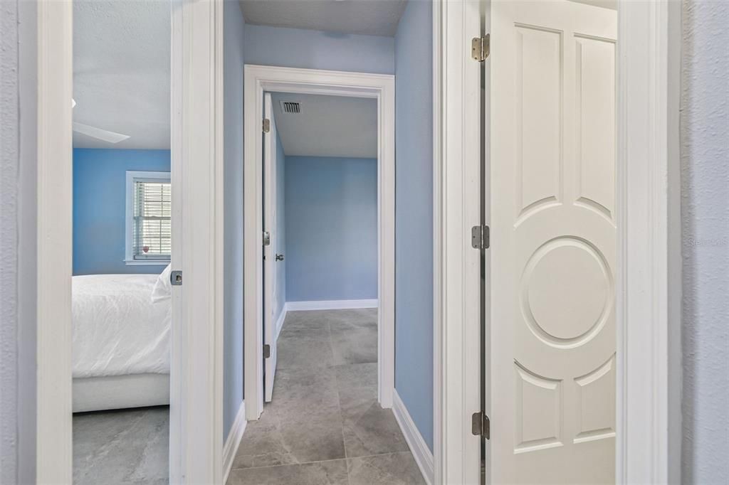 En Venta: $1,625,000 (4 camas, 3 baños, 3672 Pies cuadrados)