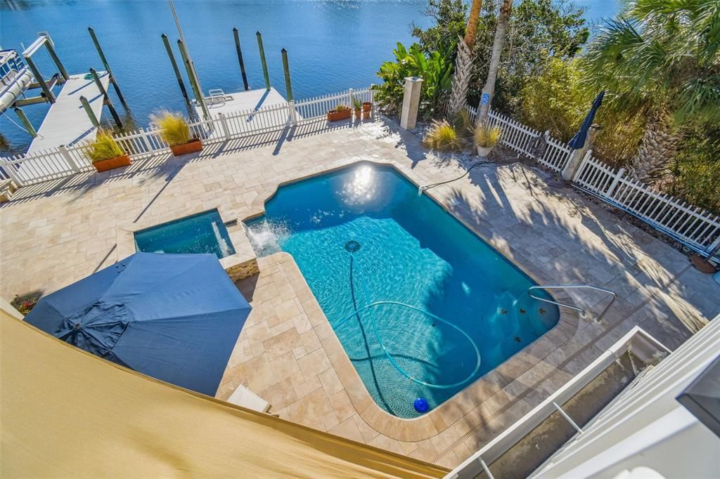 En Venta: $1,625,000 (4 camas, 3 baños, 3672 Pies cuadrados)