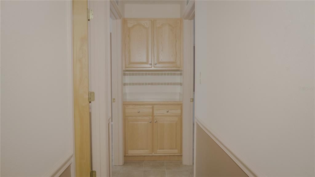 合同活跃: $364,900 (3 贝兹, 2 浴室, 1350 平方英尺)