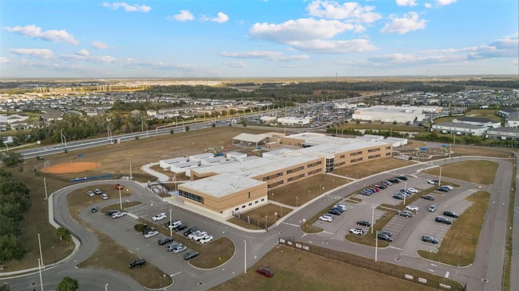 En Renta: $2,400 (3 camas, 2 baños, 1822 Pies cuadrados)