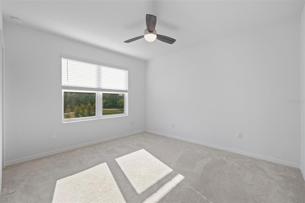 En Renta: $2,400 (3 camas, 2 baños, 1822 Pies cuadrados)