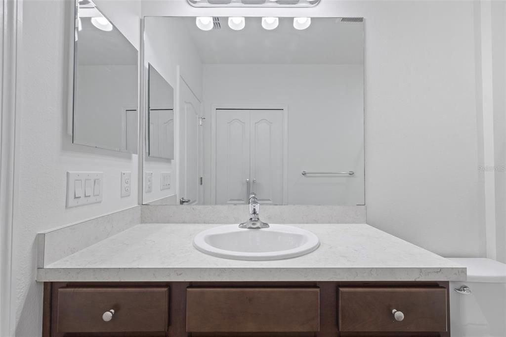 En Renta: $2,400 (3 camas, 2 baños, 1822 Pies cuadrados)