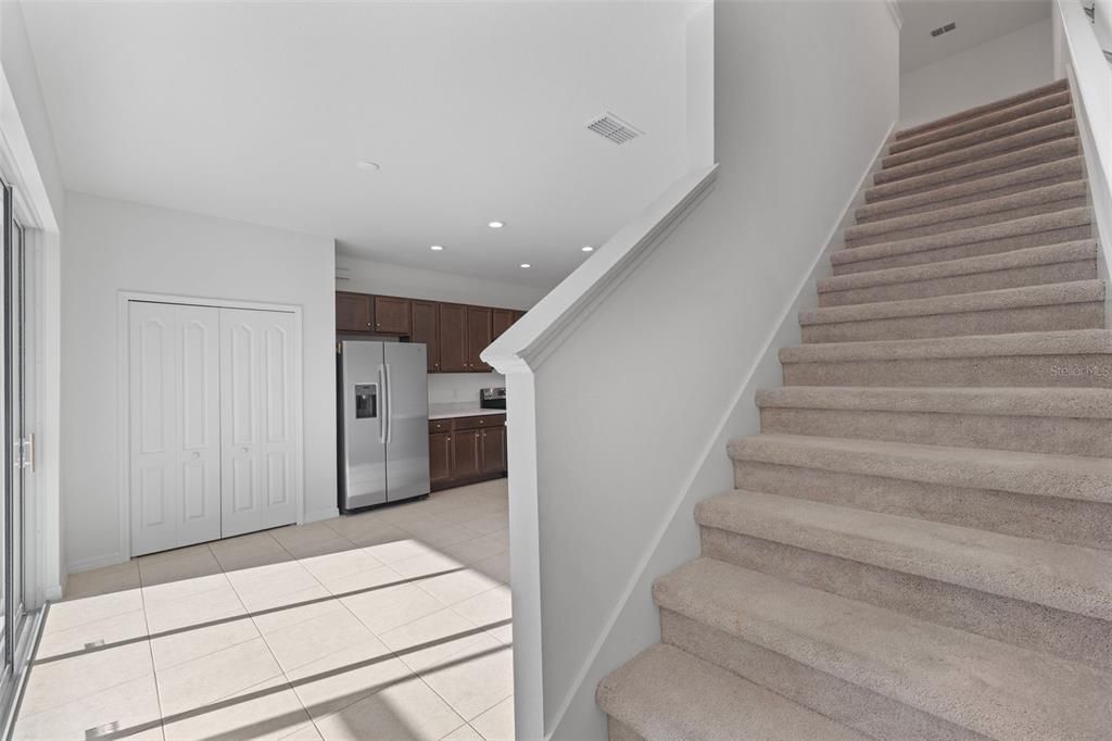 En Renta: $2,400 (3 camas, 2 baños, 1822 Pies cuadrados)