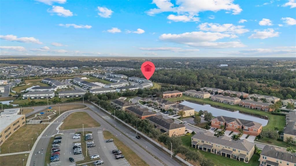 En Renta: $2,400 (3 camas, 2 baños, 1822 Pies cuadrados)