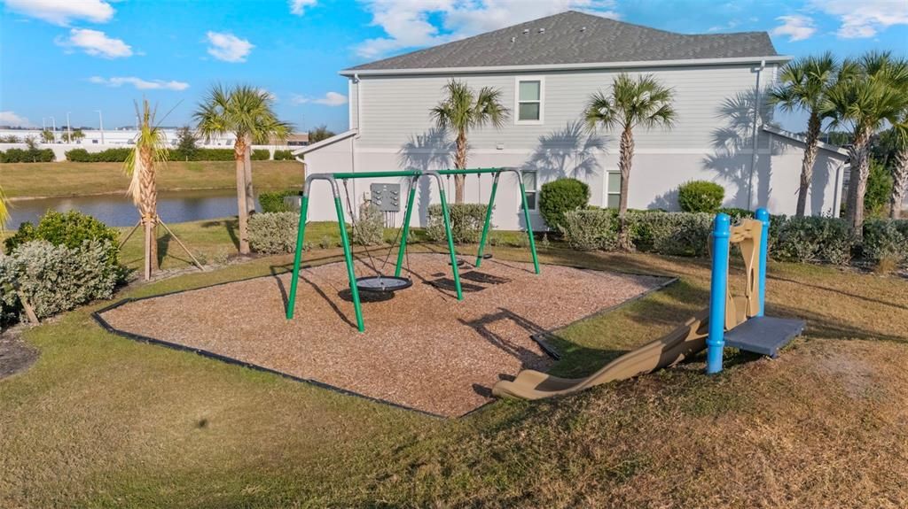 En Renta: $2,400 (3 camas, 2 baños, 1822 Pies cuadrados)