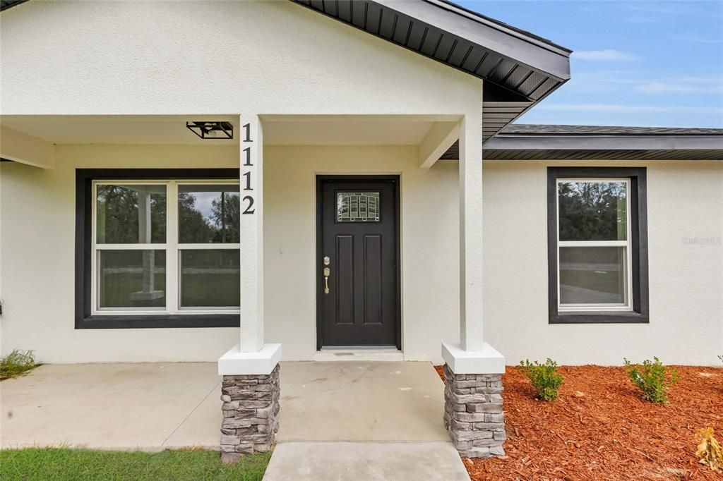 Active With Contract: $243,500 (3 beds, 2 baths, 1173 Square Feet)