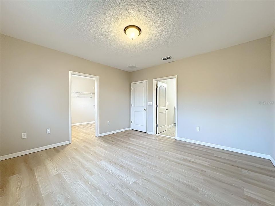 В аренду: $2,300 (4 спален, 3 ванн, 2184 Квадратных фут)