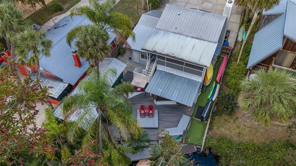 For Sale: $1,200,000 (3 beds, 2 baths, 1545 Square Feet)