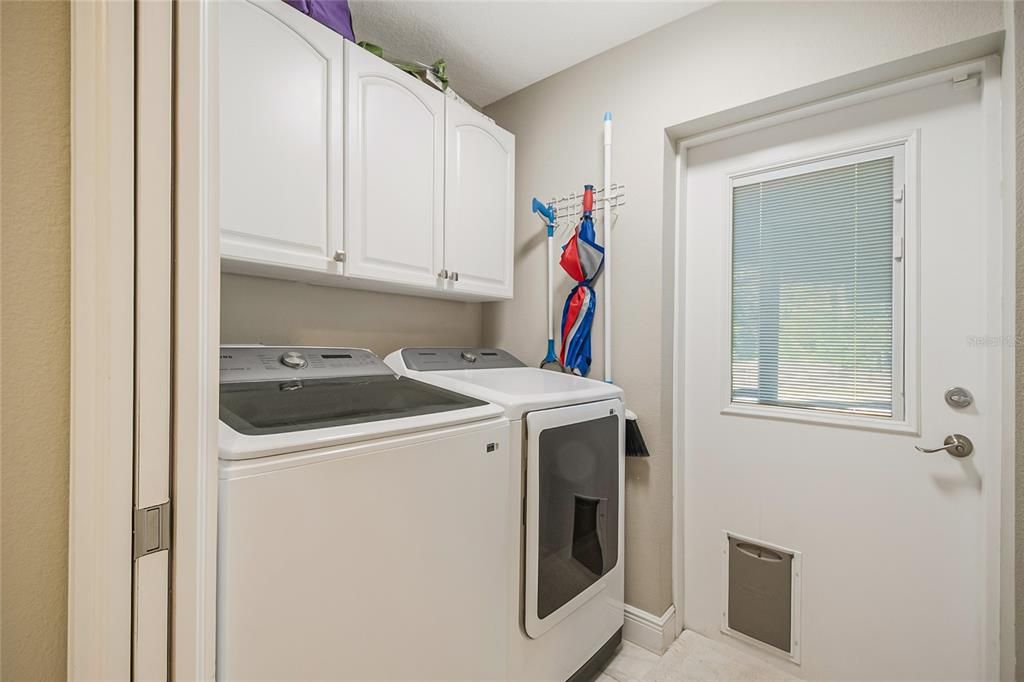 En Venta: $1,199,900 (5 camas, 5 baños, 4981 Pies cuadrados)