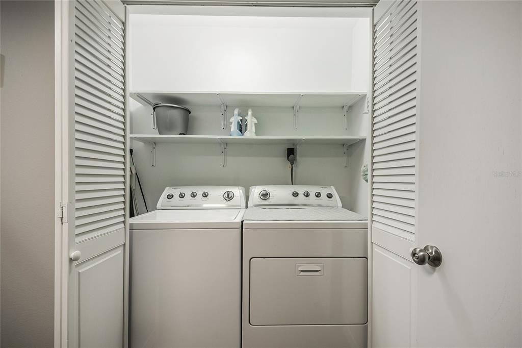 En Venta: $1,199,900 (5 camas, 5 baños, 4981 Pies cuadrados)