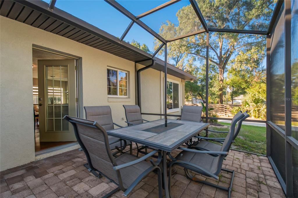 En Venta: $1,199,900 (5 camas, 5 baños, 4981 Pies cuadrados)