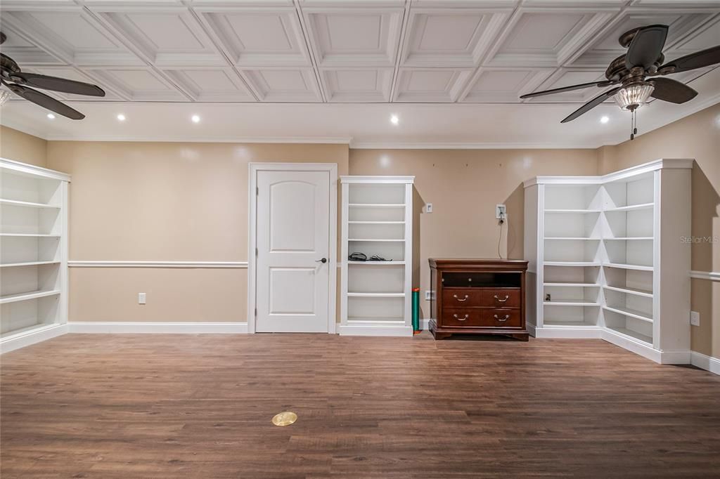 En Venta: $1,199,900 (5 camas, 5 baños, 4981 Pies cuadrados)