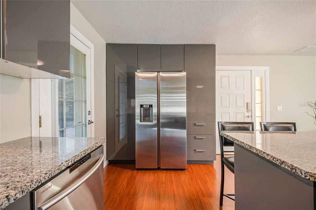 En Venta: $1,199,900 (5 camas, 5 baños, 4981 Pies cuadrados)