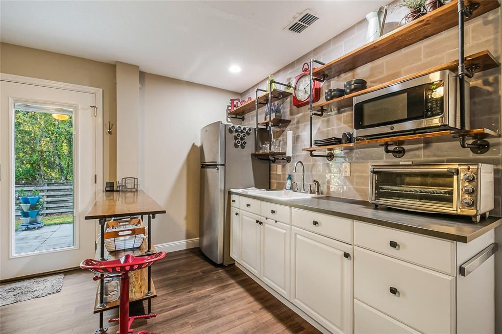 En Venta: $1,199,900 (5 camas, 5 baños, 4981 Pies cuadrados)