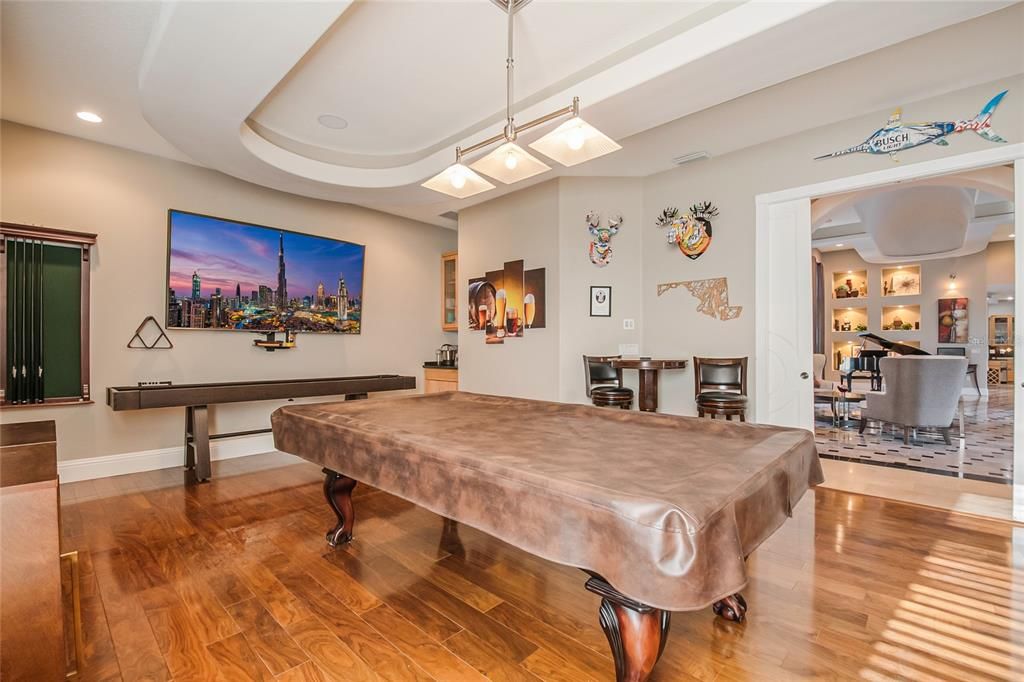 En Venta: $1,199,900 (5 camas, 5 baños, 4981 Pies cuadrados)