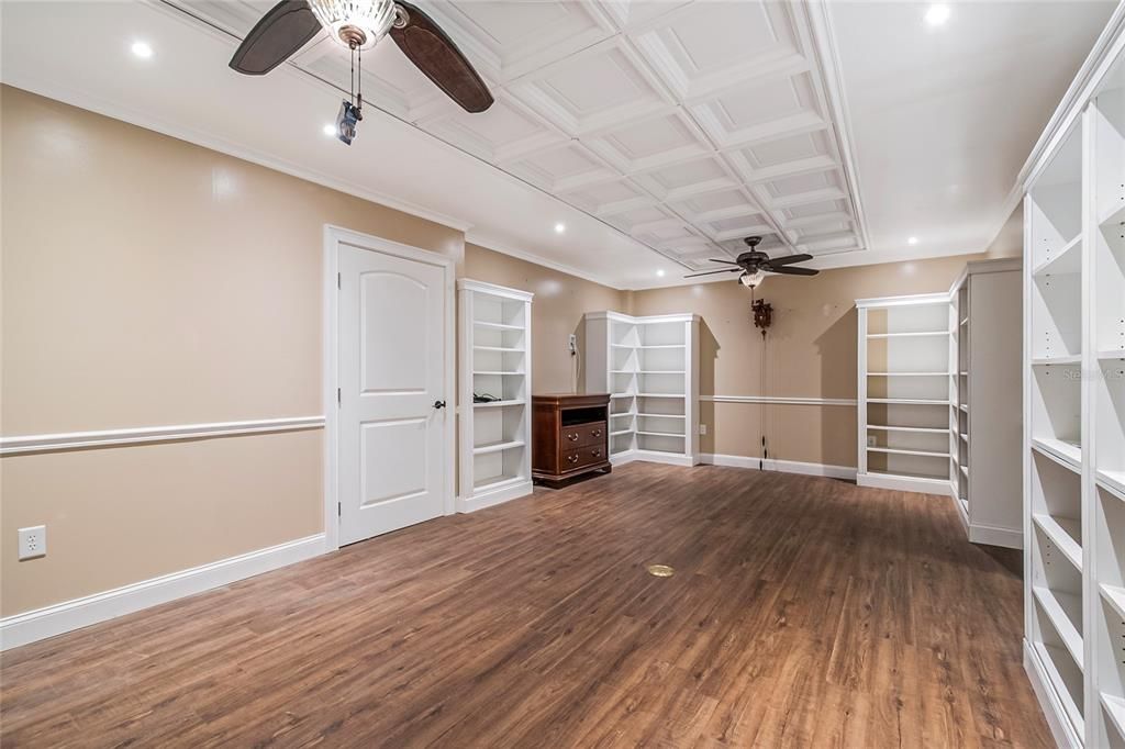 En Venta: $1,199,900 (5 camas, 5 baños, 4981 Pies cuadrados)