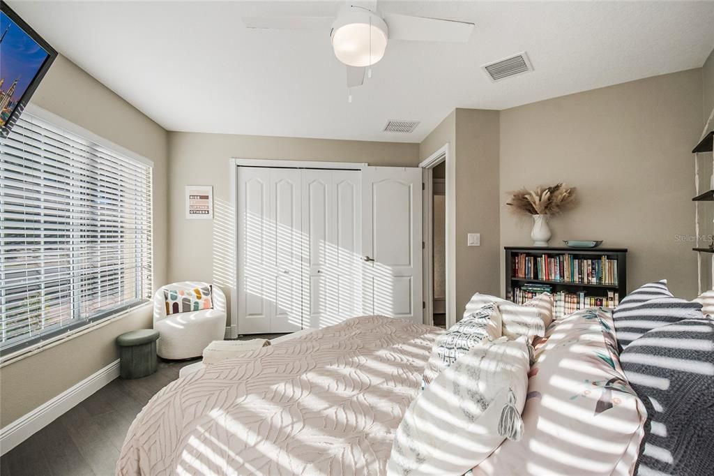 En Venta: $1,199,900 (5 camas, 5 baños, 4981 Pies cuadrados)