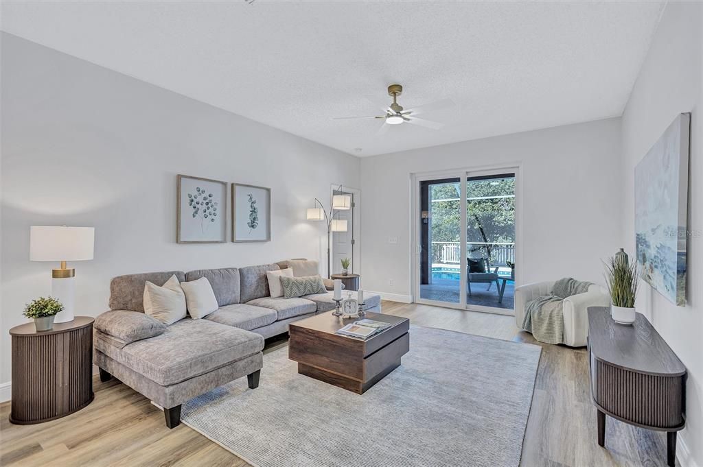 待售: $469,000 (4 贝兹, 2 浴室, 1825 平方英尺)