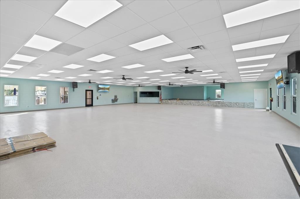 待售: $199,990 (2 贝兹, 2 浴室, 748 平方英尺)