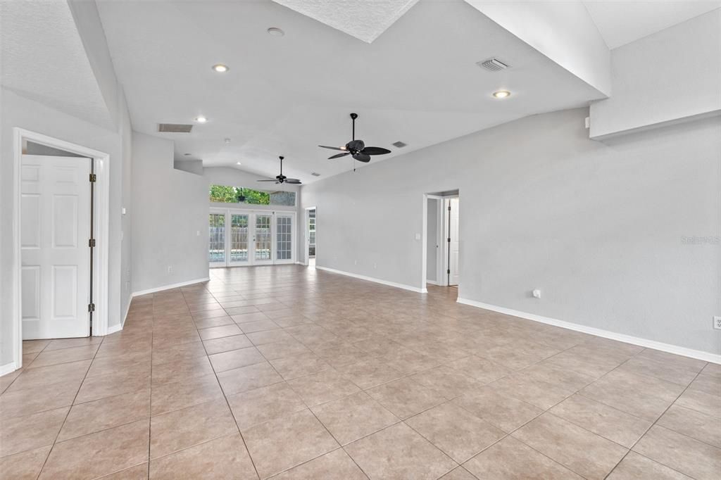 For Sale: $648,000 (4 beds, 3 baths, 2112 Square Feet)