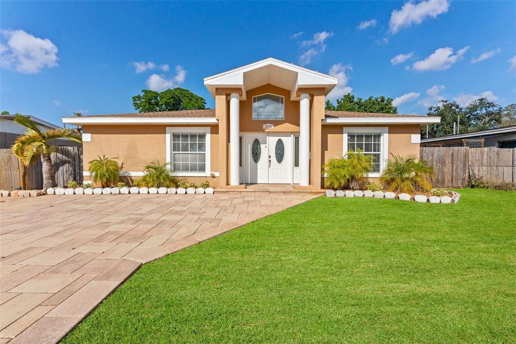 For Sale: $648,000 (4 beds, 3 baths, 2112 Square Feet)