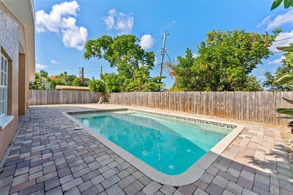 For Sale: $648,000 (4 beds, 3 baths, 2112 Square Feet)