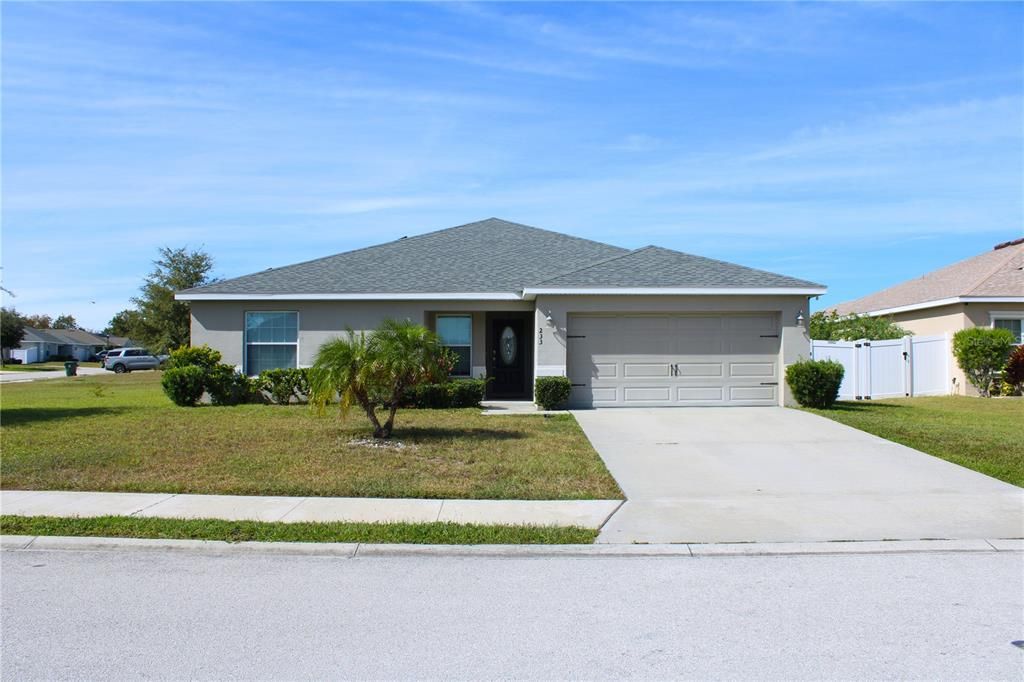 待售: $324,990 (4 贝兹, 2 浴室, 1689 平方英尺)