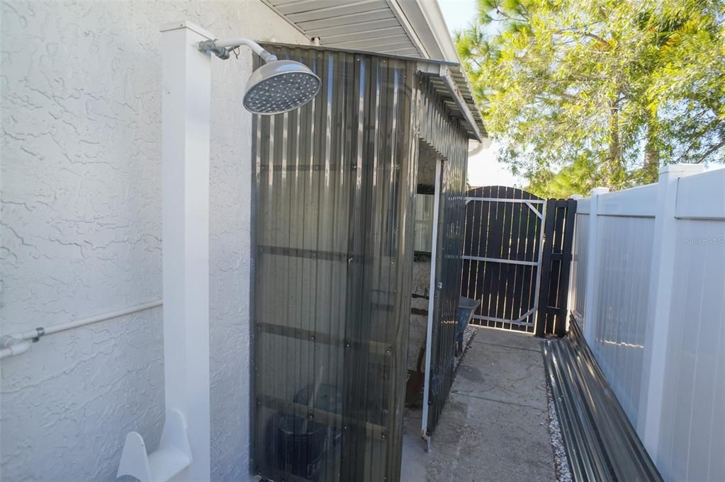 For Rent: $8,000 (3 beds, 3 baths, 2056 Square Feet)