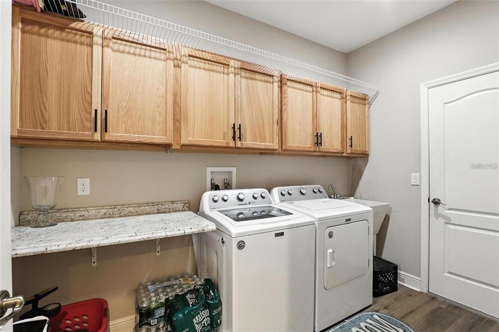 На продажу: $895,000 (5 спален, 3 ванн, 3620 Квадратных фут)