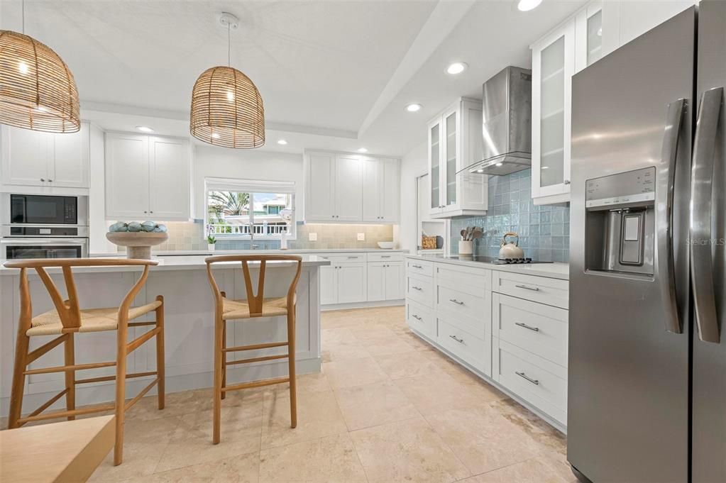 For Sale: $1,649,000 (3 beds, 2 baths, 1777 Square Feet)