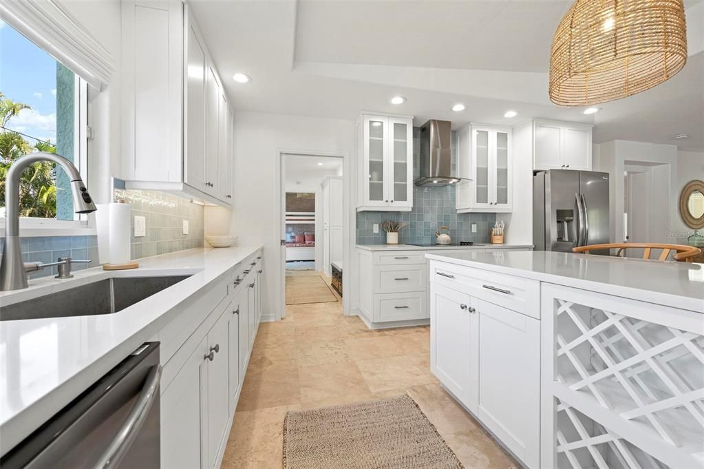 For Sale: $1,649,000 (3 beds, 2 baths, 1777 Square Feet)