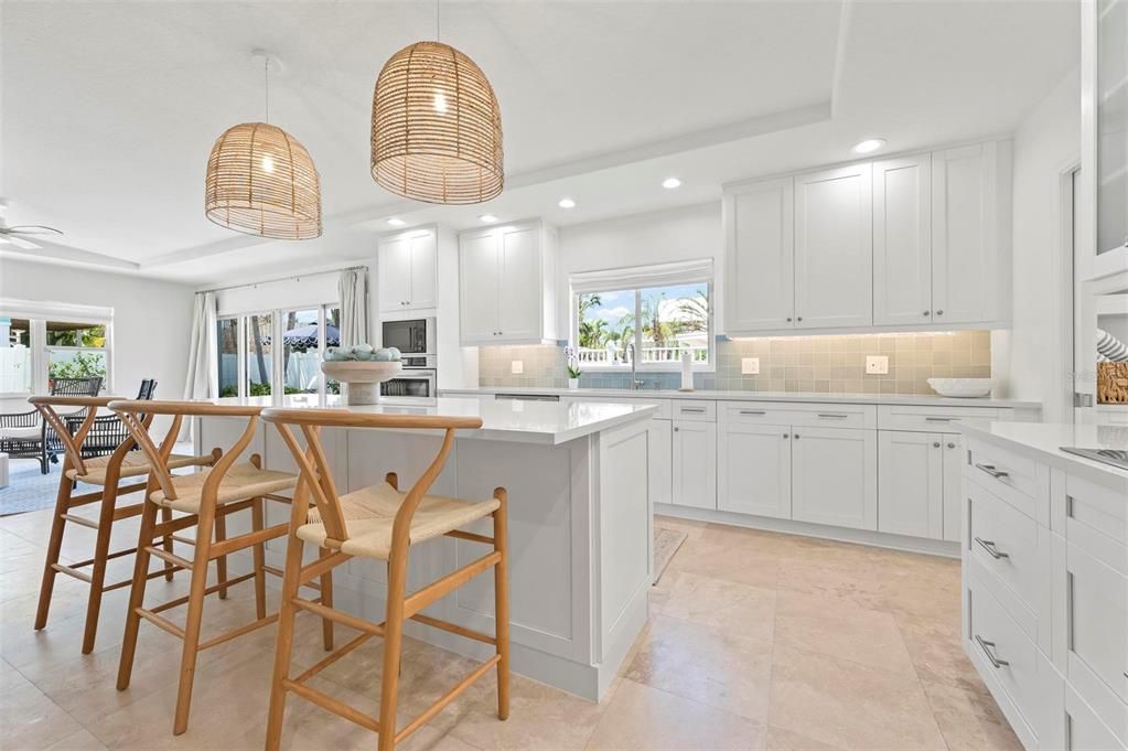 For Sale: $1,649,000 (3 beds, 2 baths, 1777 Square Feet)