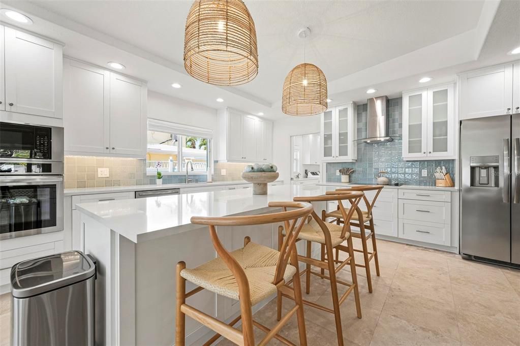 For Sale: $1,649,000 (3 beds, 2 baths, 1777 Square Feet)