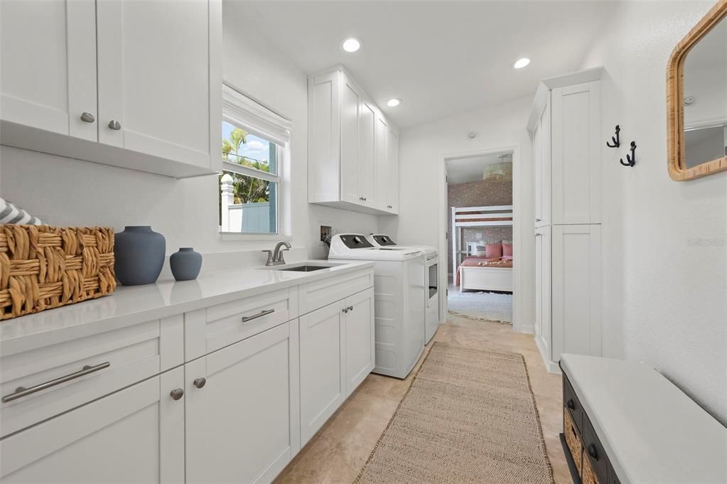 For Sale: $1,649,000 (3 beds, 2 baths, 1777 Square Feet)