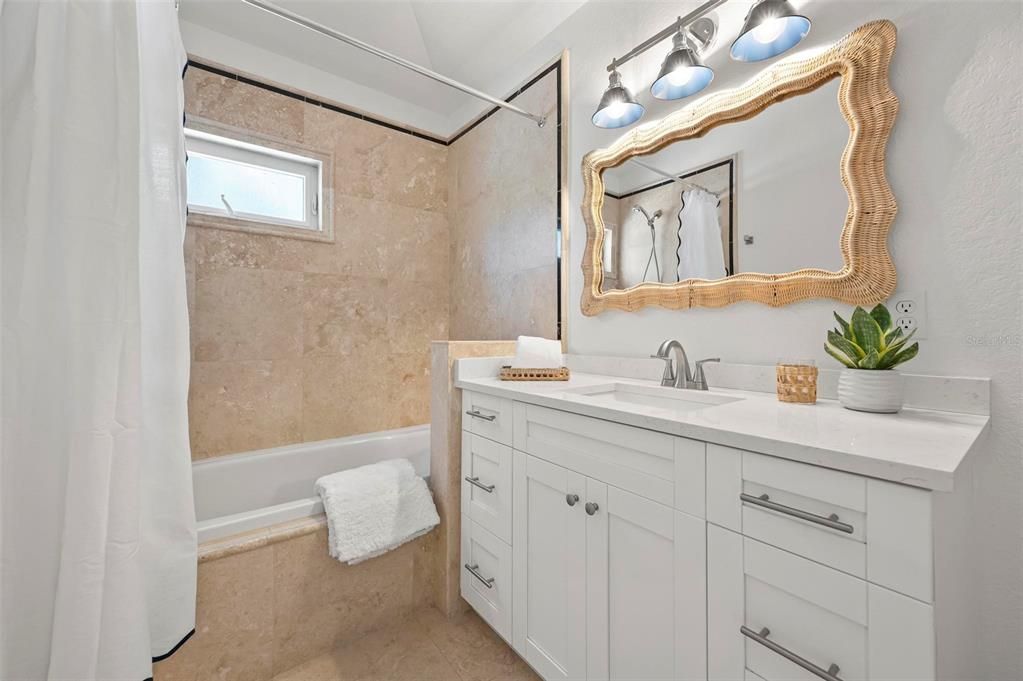 For Sale: $1,649,000 (3 beds, 2 baths, 1777 Square Feet)