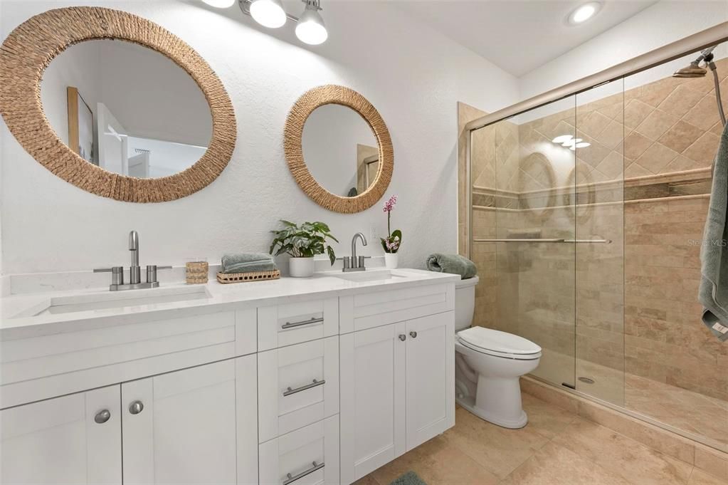 For Sale: $1,649,000 (3 beds, 2 baths, 1777 Square Feet)